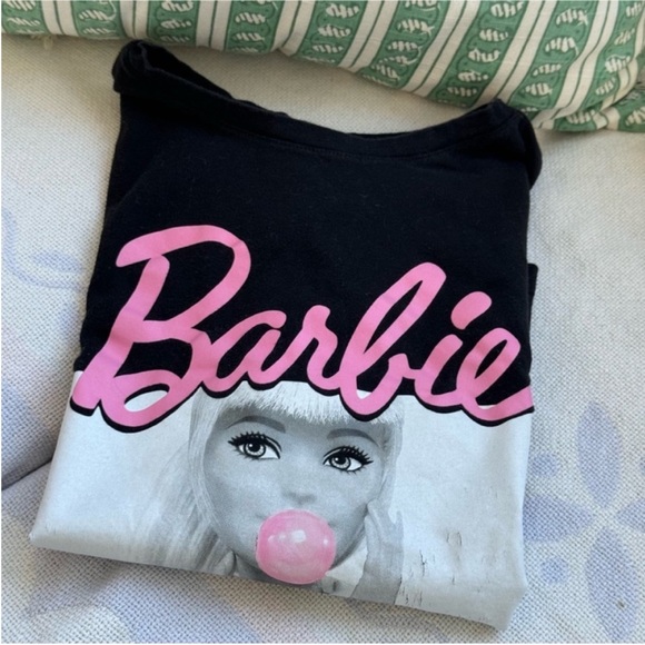 Old Navy Barbie Kids T-Shirt - Picture 1 of 10